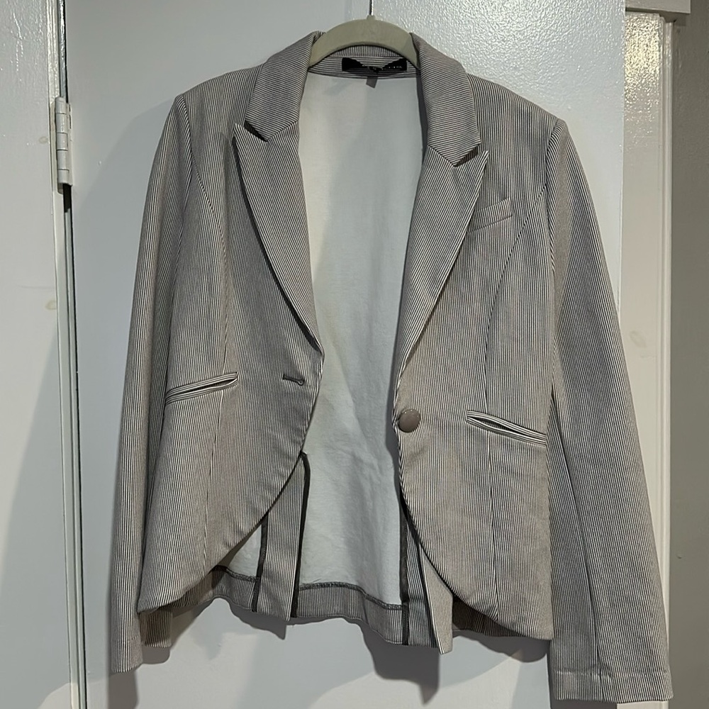 Women’s Blazer